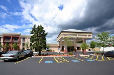 Holiday Inn Express Boston Brockton an IHG Hotel