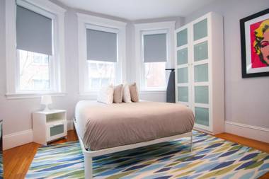 A Stylish Stay w/ a Queen Bed Heated Floors.. #24