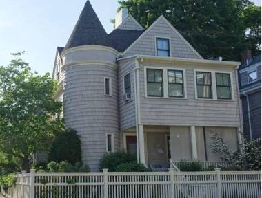 Luxury Harvard/MIT Victorian