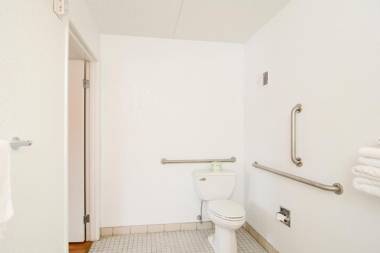 Motel 6-Leominster MA