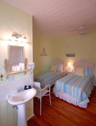 Inkwell Beach Cottage