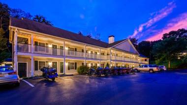 Best Western Plus Cold Spring