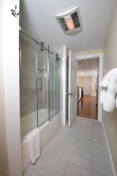 The Inn At Ring's Island