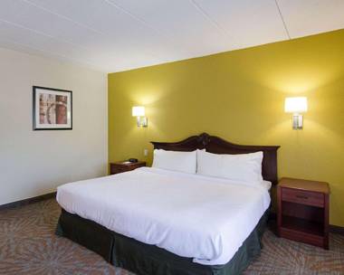 Quality Inn & Suites Worcester