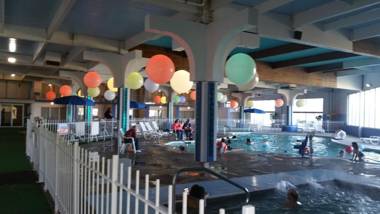 Howard Johnson by Wyndham Benton Harbor