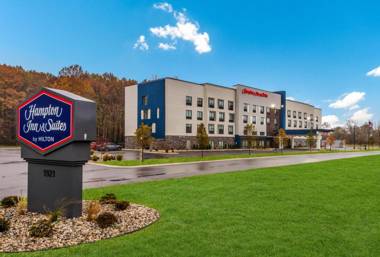 Hampton Inn & Suites Benton Harbor MI