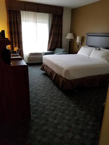 Holiday Inn Express Hotel & Suites Canton an IHG Hotel