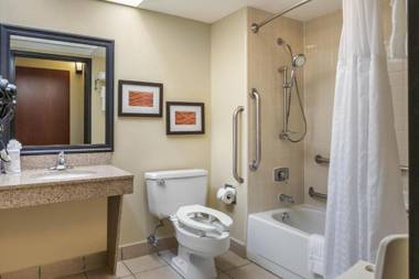 Comfort Inn Airport Grand Rapids