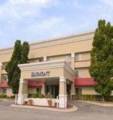 Baymont Inn and Suites Grand Rapids Airport
