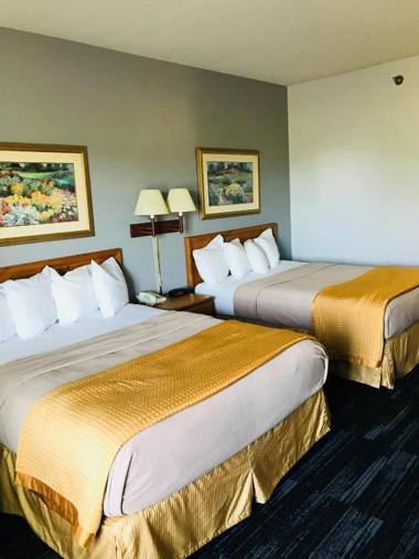 American Inn and Suites Houghton Lake