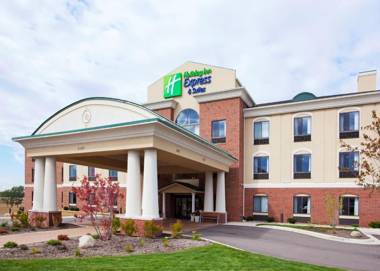 Holiday Inn Express Hotel & Suites Howell an IHG Hotel