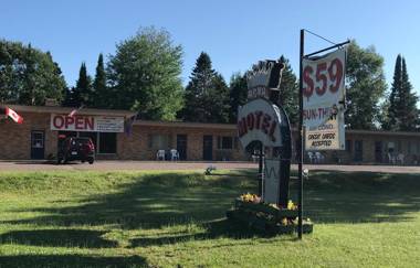 Royal Motel