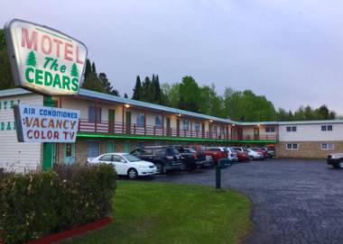 Cedars Motel