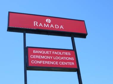 Ramada by Wyndham Lansing Hotel & Conference Center