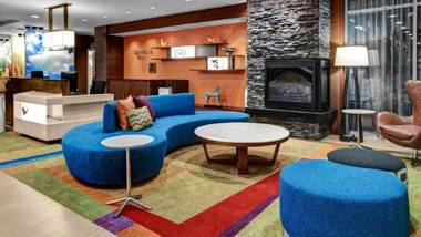 Fairfield Inn & Suites by Marriott Lansing at Eastwood