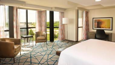 Embassy Suites by Hilton Detroit - Livonia/Novi