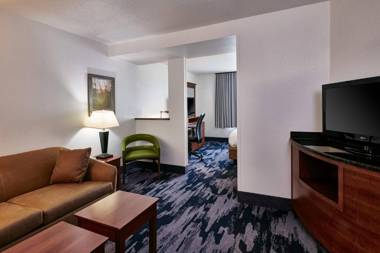 Fairfield Inn & Suites Detroit Livonia