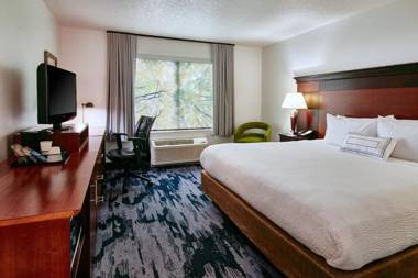 Fairfield Inn & Suites Detroit Livonia