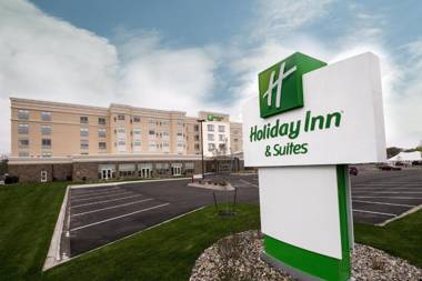 Holiday Inn Hotel & Suites - Mount Pleasant an IHG Hotel