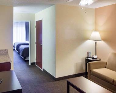 Quality Inn & Suites Niles