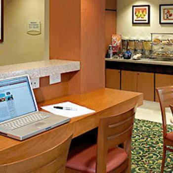 Fairfield Inn & Suites Detroit Metro Airport Romulus