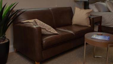 Mark III INN & Suites