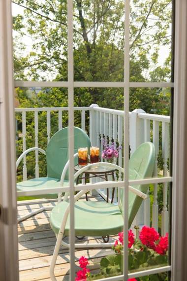 Inn at the Park Bed and Breakfast