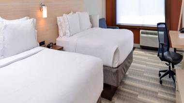 Holiday Inn Express & Suites - Southgate - Detroit Area an IHG Hotel