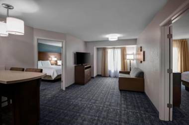 Staybridge Suites - Southgate - Detroit Area an IHG Hotel