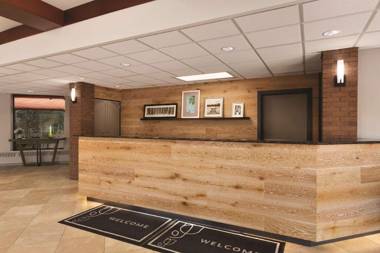 Country Inn And Suites By Radisson Traverse City