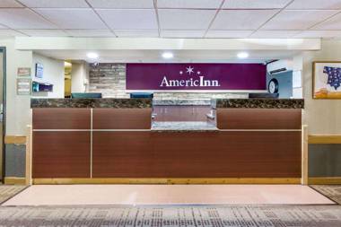 AmericInn by Wyndham Duluth South Proctor Black Woods Event Ctr