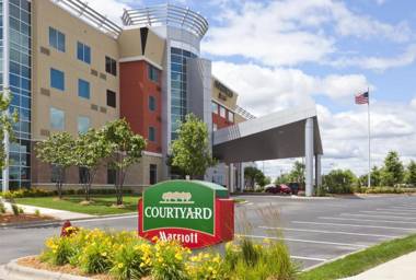 Courtyard Minneapolis Maple Grove Arbor Lakes