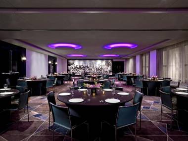 W Minneapolis - The Foshay