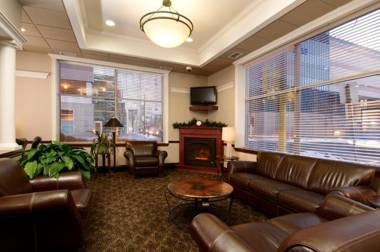 Holiday Inn Express Hotel & Suites Minneapolis-Downtown Convention Center an IHG Hotel