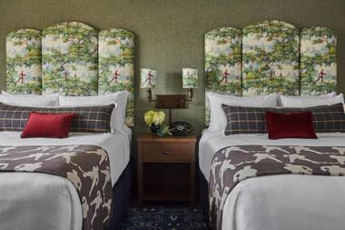 Graduate Minneapolis