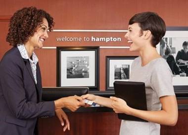 Hampton Inn and Suites Minneapolis University Area MN