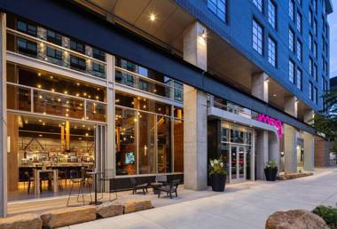 Moxy Minneapolis Downtown