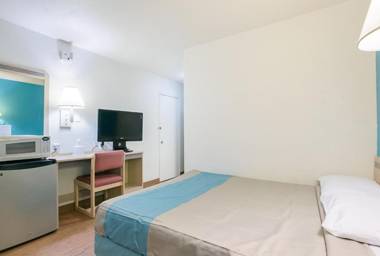 Motel 6-Rochester MN