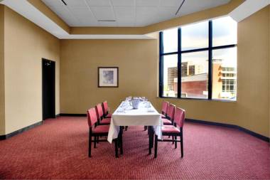 Courtyard by Marriott St. Cloud