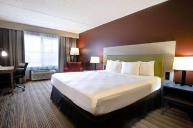 Comfort Inn & Suites St. Paul Northeast