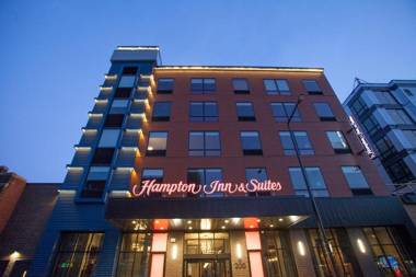 Hampton Inn & Suites St. Paul Downtown