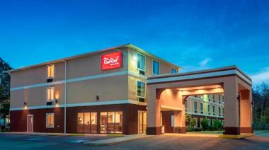 Red Roof Inn & Suites Biloxi