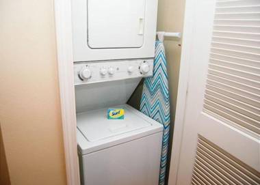 Oak Shores Studio 39