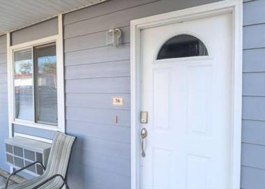 Oak Shores Studio 56