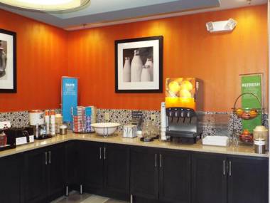 Hampton Inn Clinton