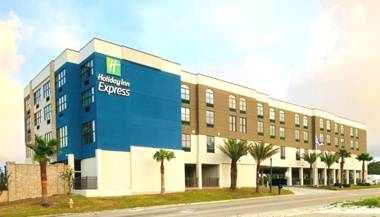 Holiday Inn Express - Gulfport Beach an IHG Hotel