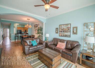 Legacy I 1303 Penthouse