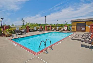 Holiday Inn Express Hotel & Suites Olive Branch an IHG Hotel