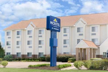 Microtel Inn & Suites by Wyndham Starkville