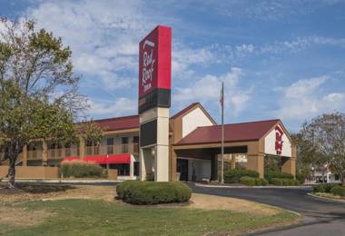 Red Roof Inn Tupelo